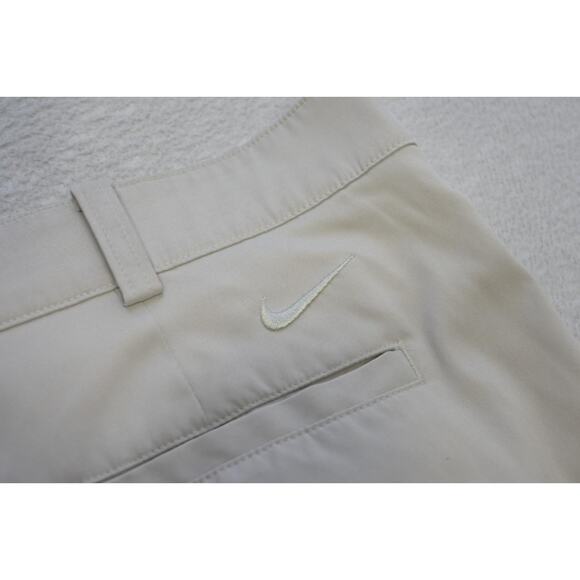 Nike Golf Shorts Dri Fit Tour Performance Beige Stretch Flat 11" INS Mens Sz 40 - Picture 1 of 8